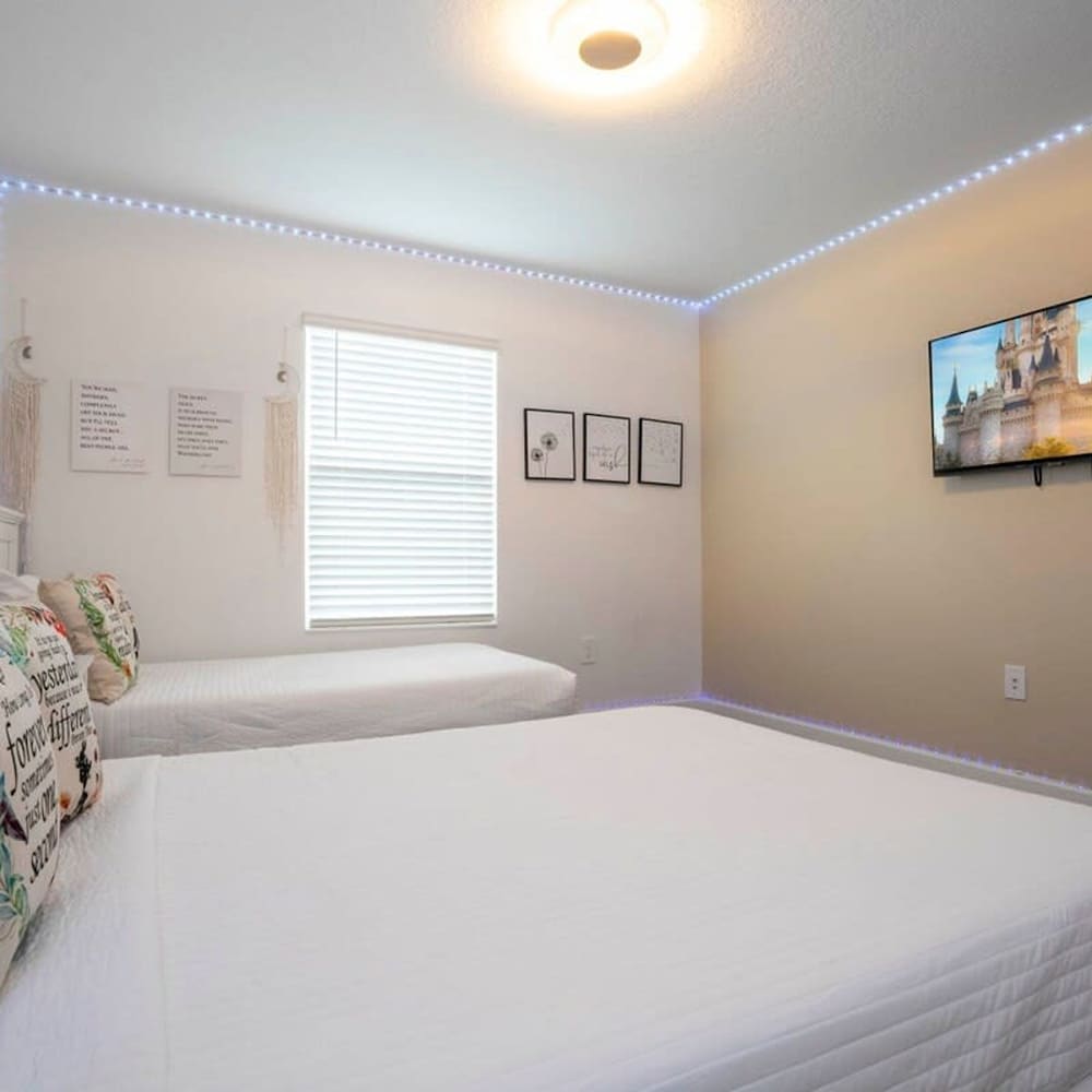 Gorgeous 4 Bd w Pool Storey Lake Resort 2653 - photo 46