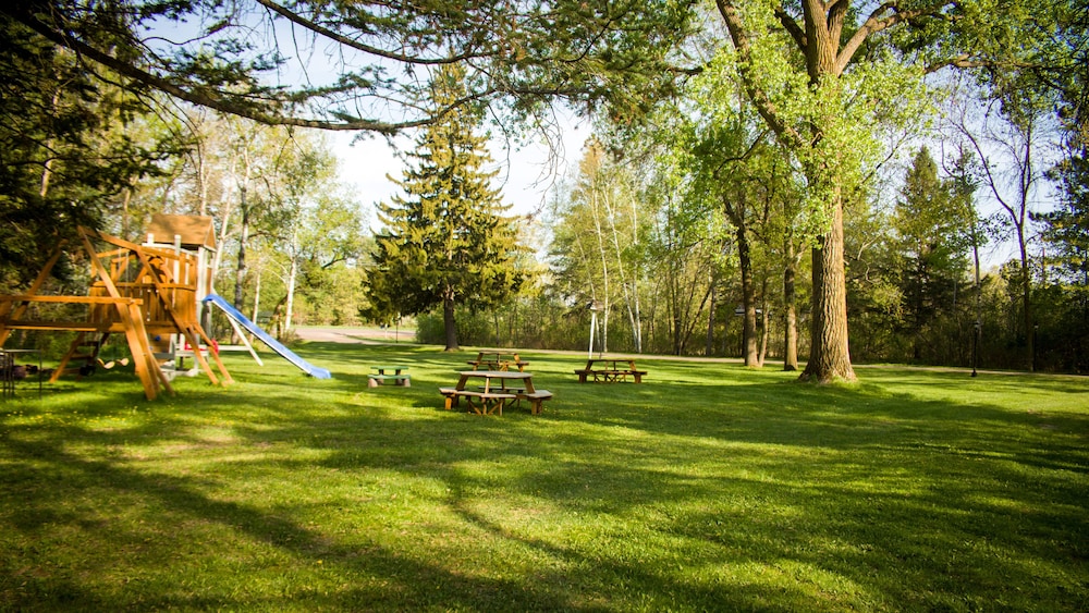 Curriers Lakeview Lodge - photo 105