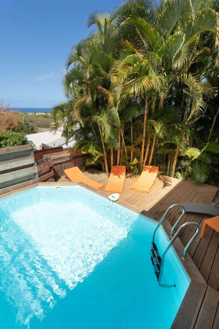 Puravida in Unknown City, Réunion