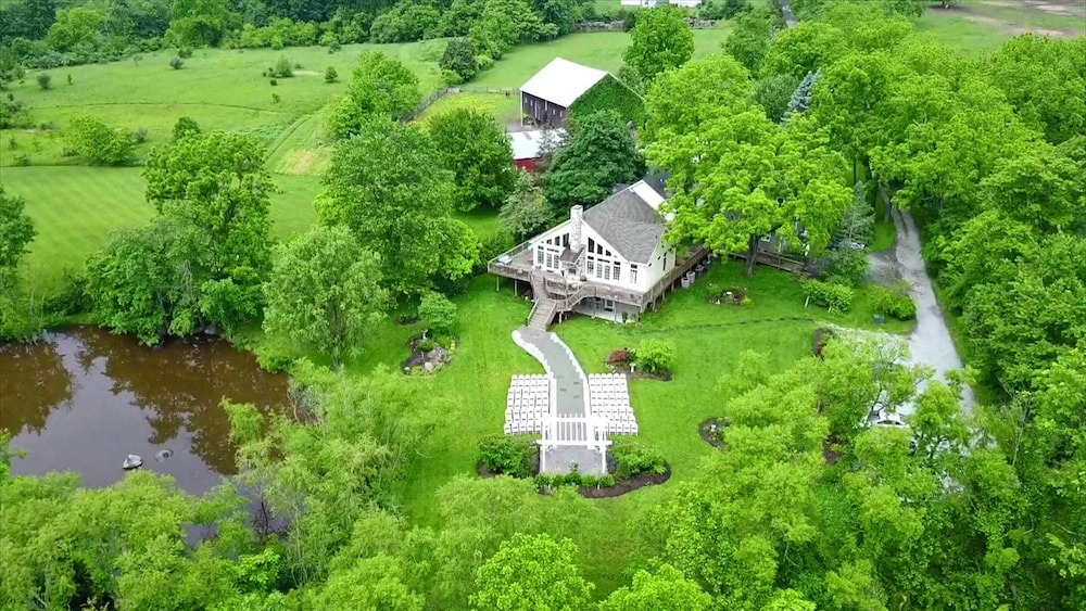 Battlefield Bed & Breakfast Inn - photo 98