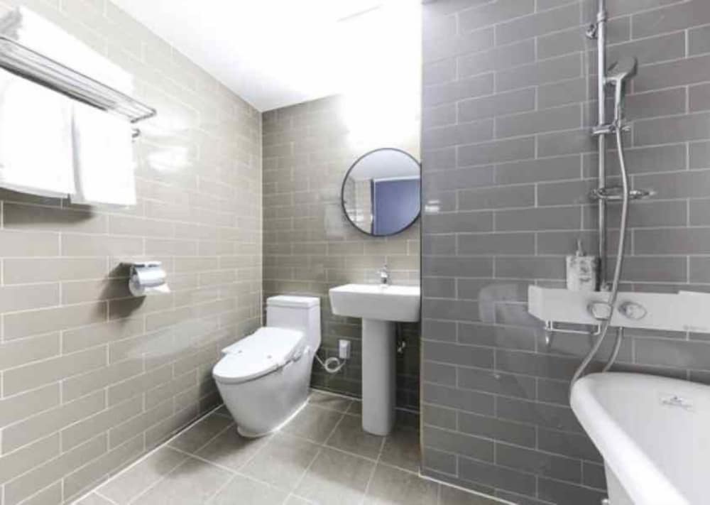 CS Plaza Hotel — Cheonan — photo 4