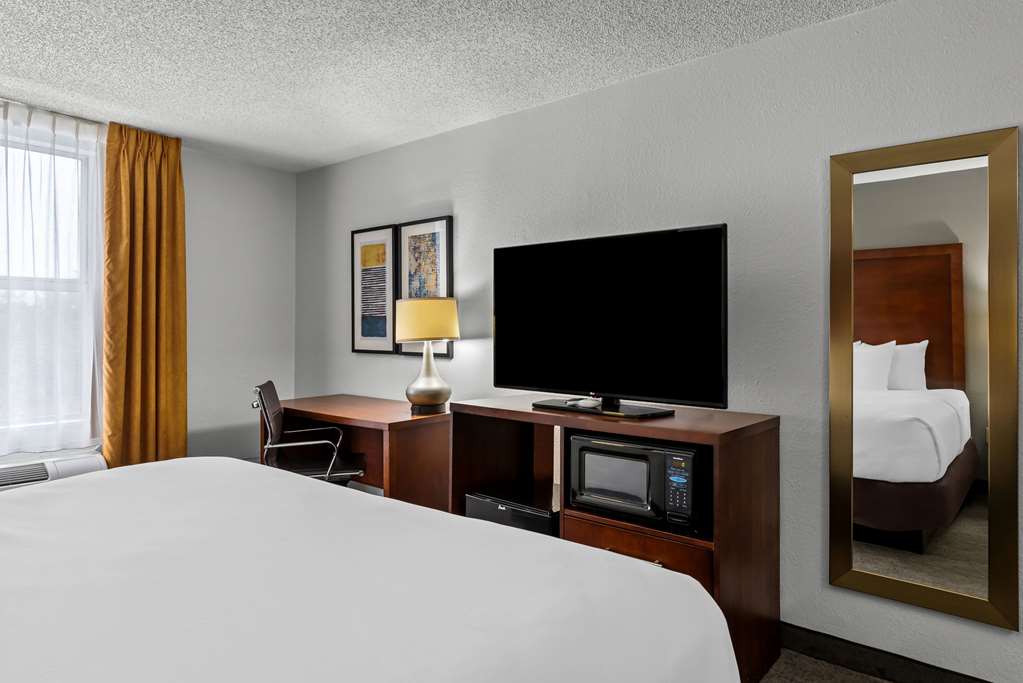 Comfort Inn & Suites Staunton - photo 16