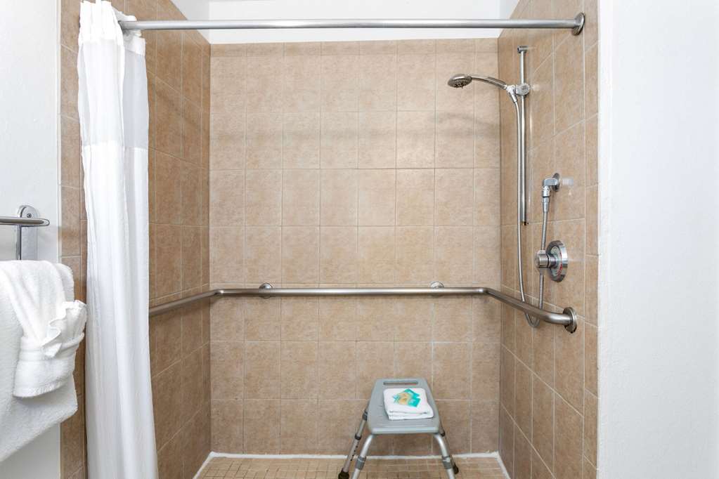 Baymont by Wyndham Orlando International Dr Universal Blvd - photo 26