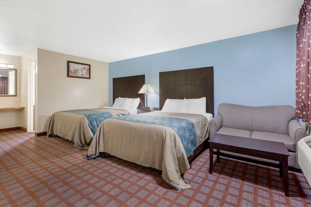Econo Lodge Woodstock Shenandoah Valley I 81 - photo 22