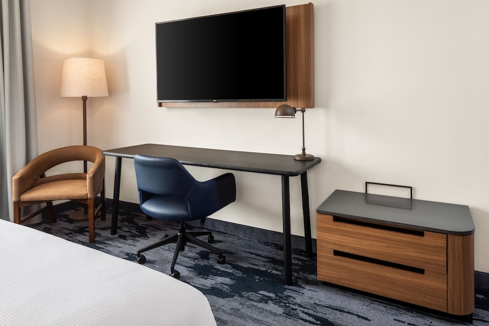 Fairfield by Marriott Inn & Suites Yankton - photo 10