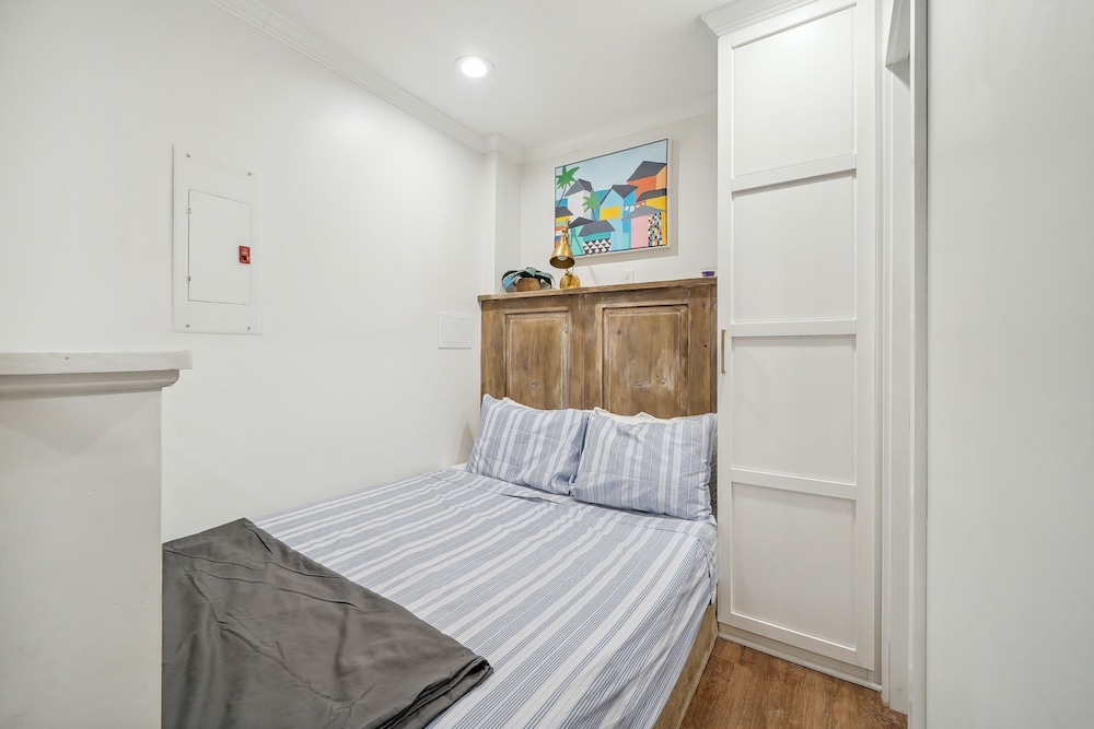 Downtown Wilmington Studio in Historic District - photo 4