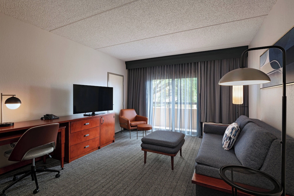 Courtyard by Marriott Medical Center San Antonio - photo 13