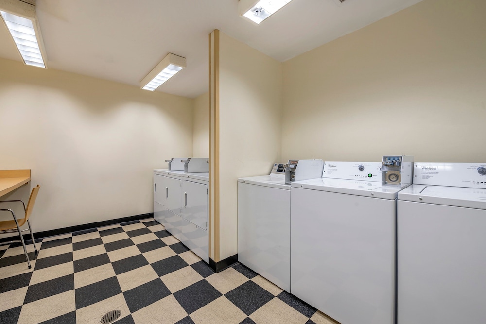 TownePlace Suites by Marriott Vincennes - photo 27