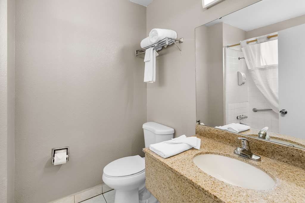 Americas Best Value Inn Vacaville Napa Valley - photo 13