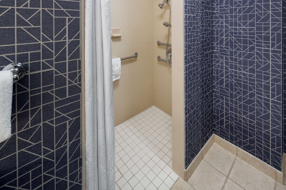 Homewood Suites Stewart Airport - photo 19