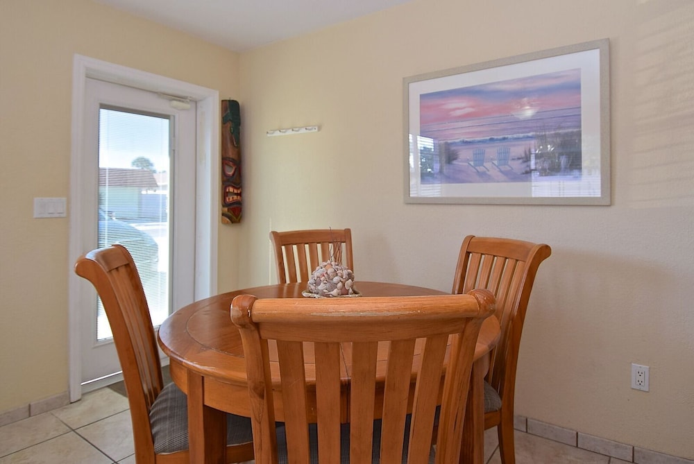 A Beach Retreat - photo 59