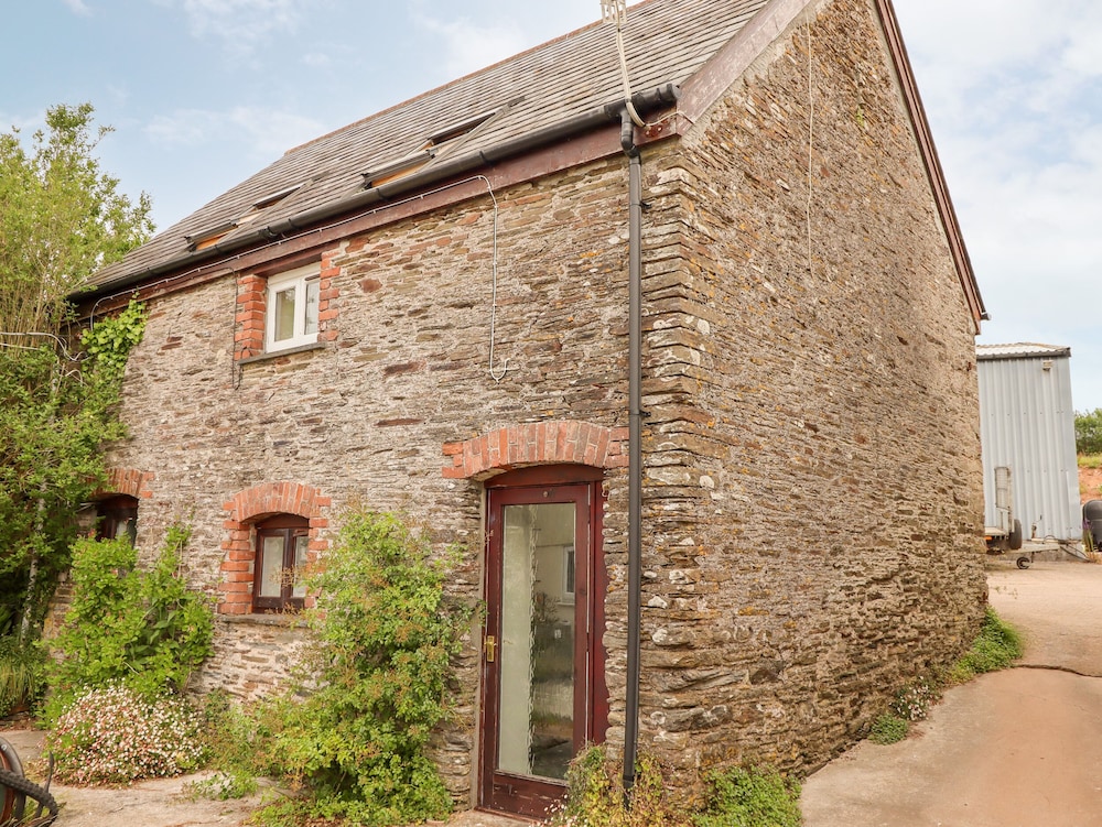 Higher Norton Barn - carbon neutral hotel in Totnes