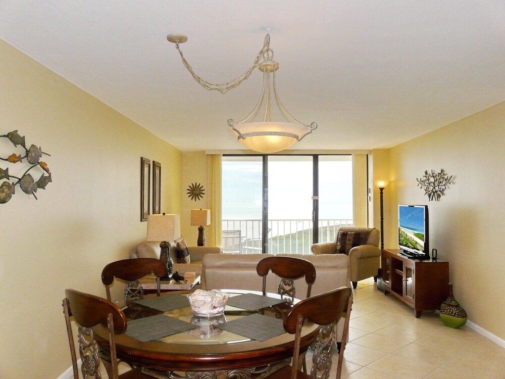 South Seas Tower 3 905 - photo 15