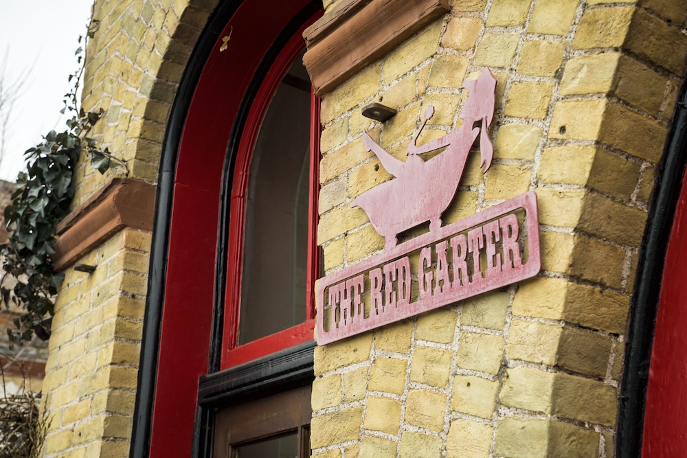 Red Garter Inn in Williams, United States