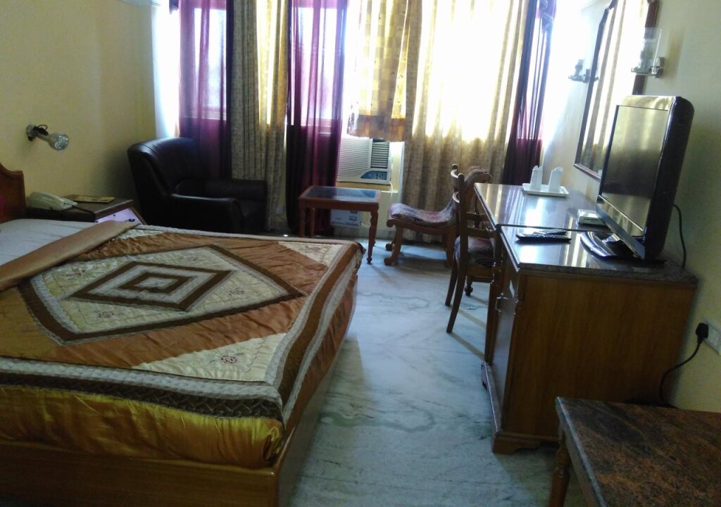 Sarao Hotel