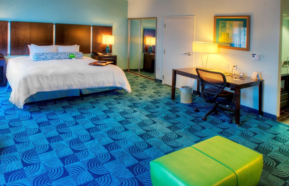 Hampton Inn & Suites Dallas Lewisville Vista Ridge Mall TX - photo 15