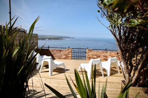 Waimea House Beach Front The best sea views — 4-Star Luxury Hotel in Scarborough, United Kingdom