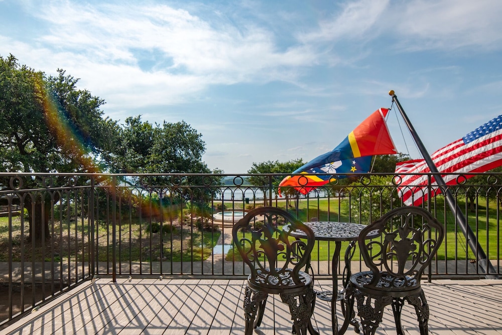 Natchez Grand Hotel & Suites On the River - photo 52
