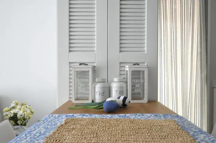 Vouliagmeni Seaside Flat — 4-Star Luxury Hotel in Vouliagmeni, Greece