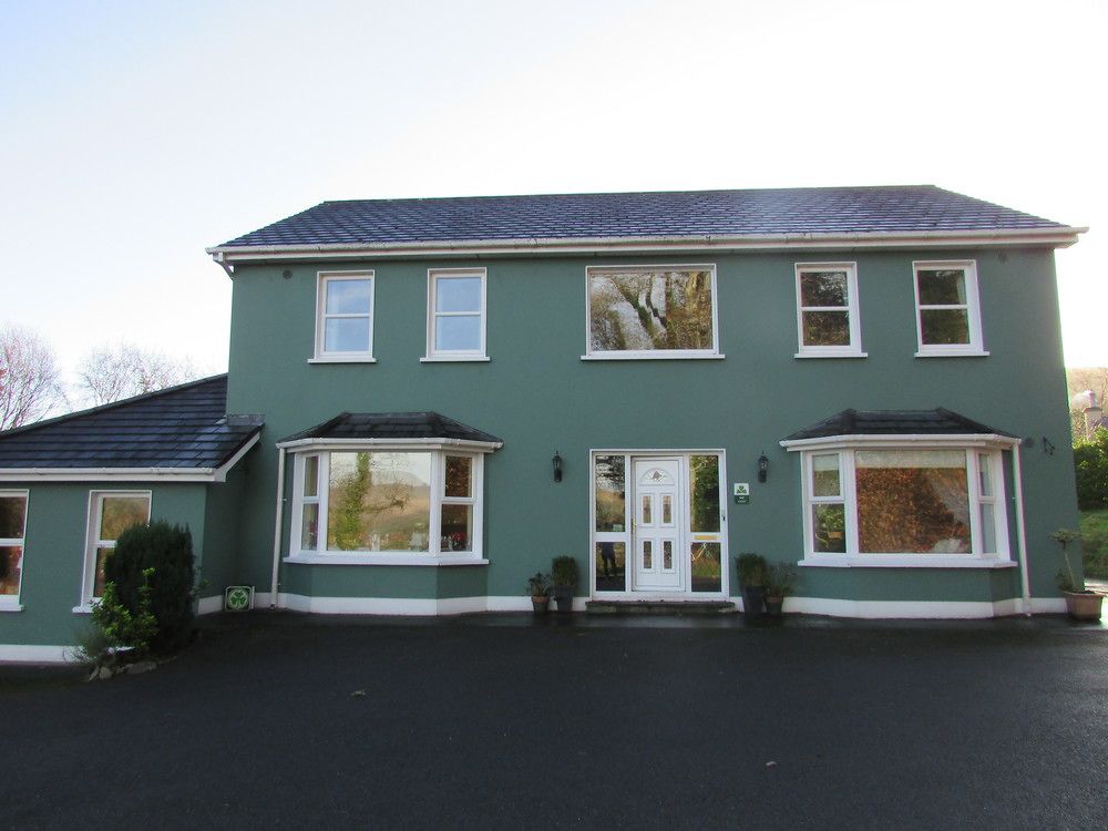 Watersedge Guesthouse — 4-Star Luxury Hotel in Kenmare, Republic of Ireland