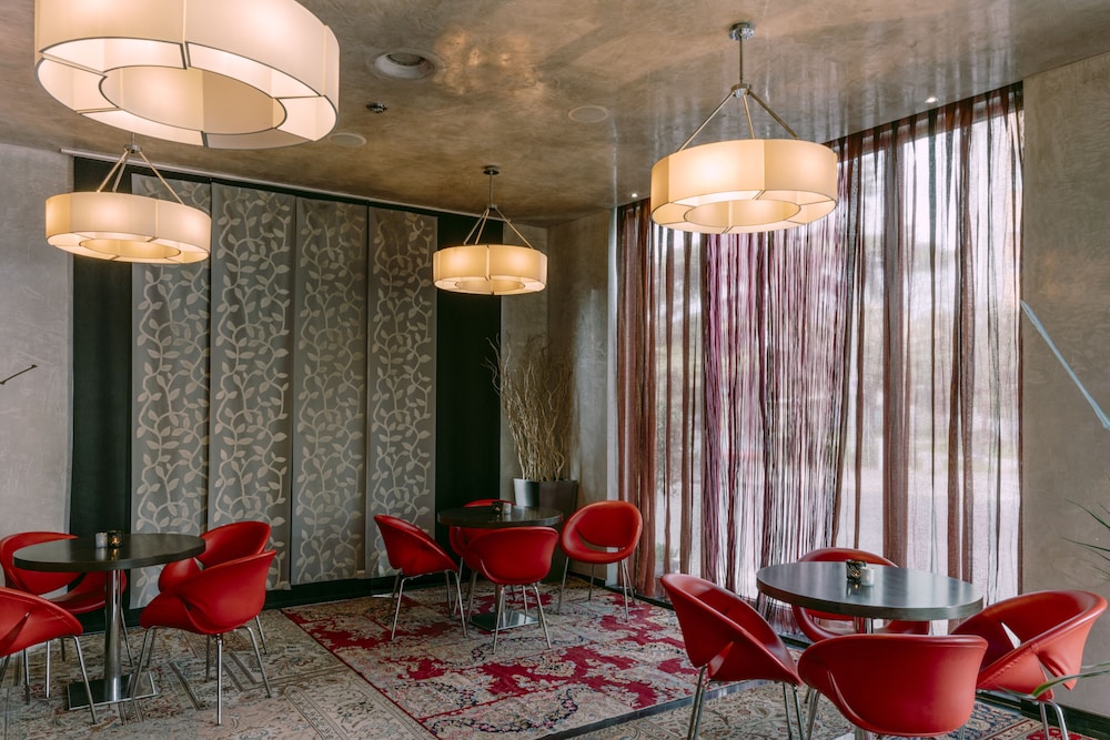 Cosmopolitan Hotel - carbon neutral hotel in Florence