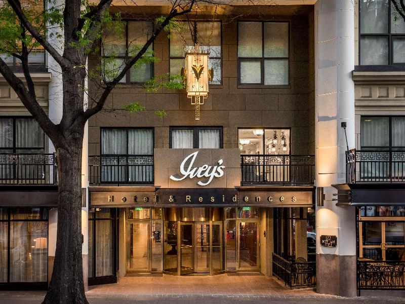 The Ivey's Hotel - photo 4