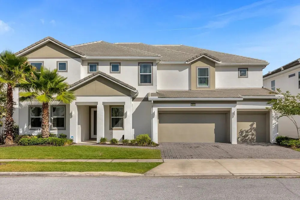 Upstay 13 bedroom Resort Home w Pool Hot Tub BBQ - featured photo