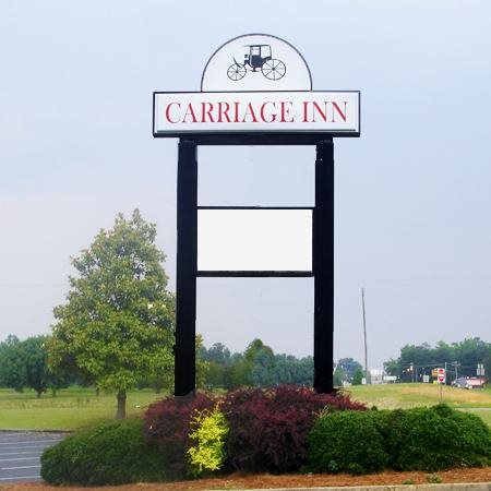 Carriage Inn in Lancaster, United States