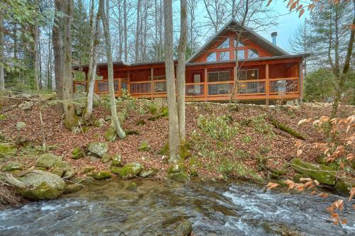Talking Waters - last minute hotel in Gatlinburg