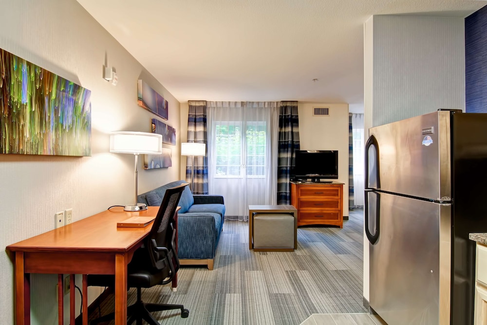 Homewood Suites by Hilton Stratford - photo 17