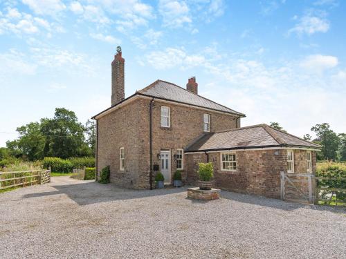 Farrington House — 4-Star Luxury Hotel in South Cave, United Kingdom