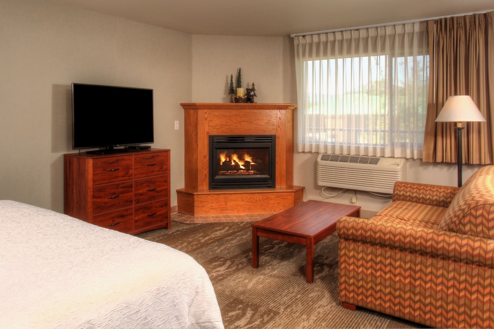 Hampton Inn Kalispell - photo 34