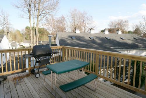 Exit 5 Motel and Cottages - photo 93