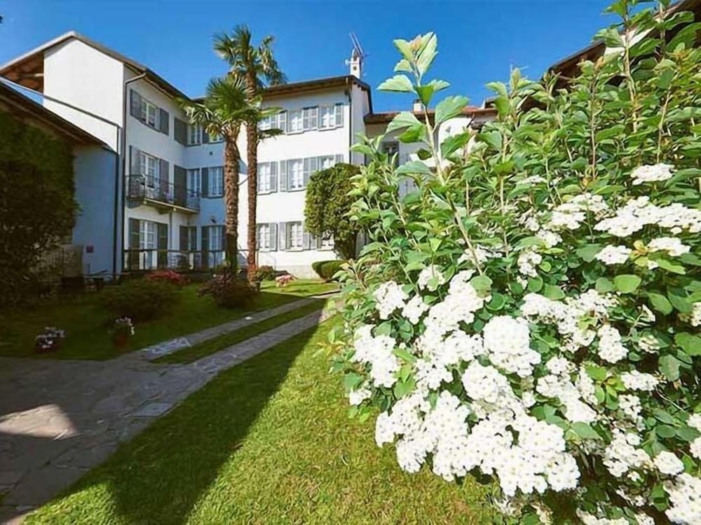 Antica Casa Balsari — 4-Star Luxury Hotel in Borgo Ticino, Italy