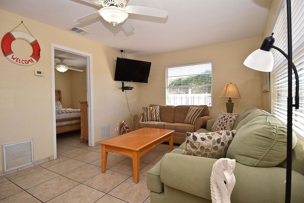 A Beach Retreat - photo 106