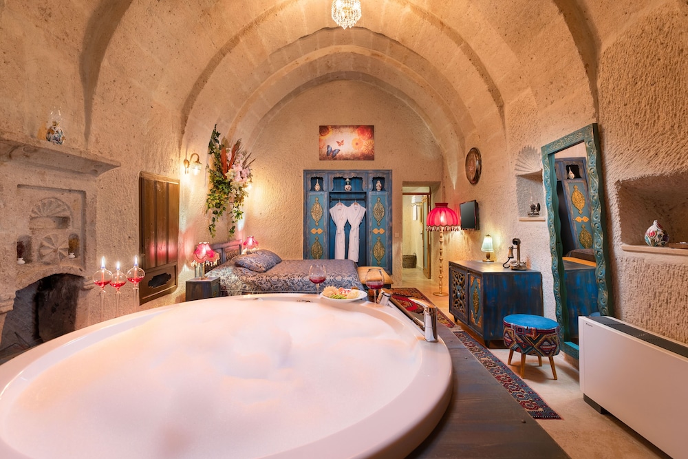 Cappadocia Acer Cave Hotel in Uerguep, Turkey