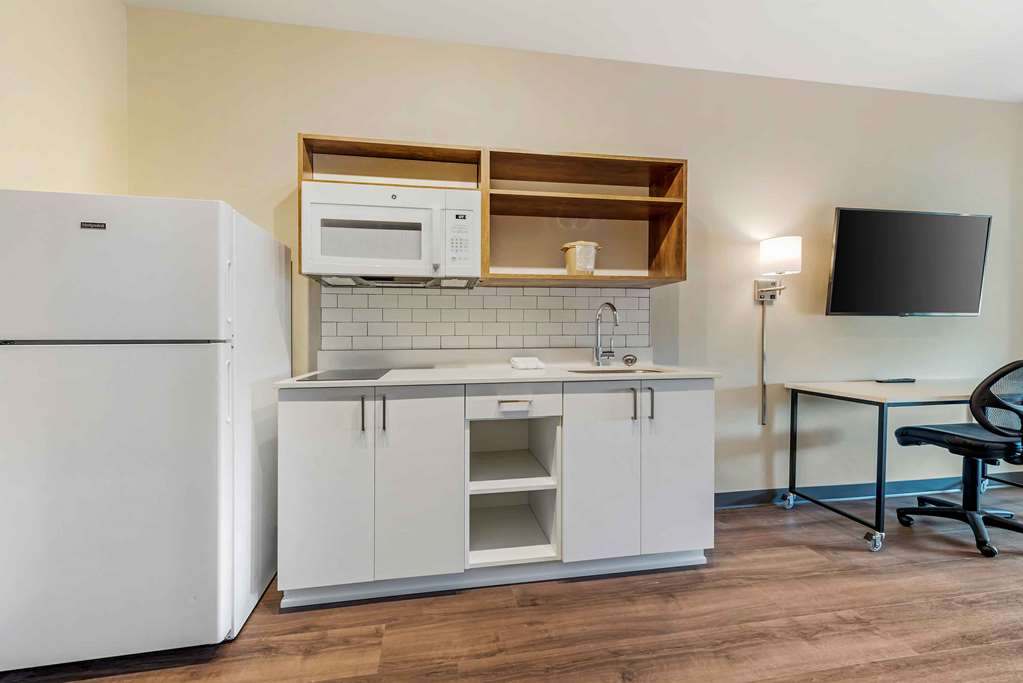 Extended Stay America Premier Suites Pueblo - photo 35