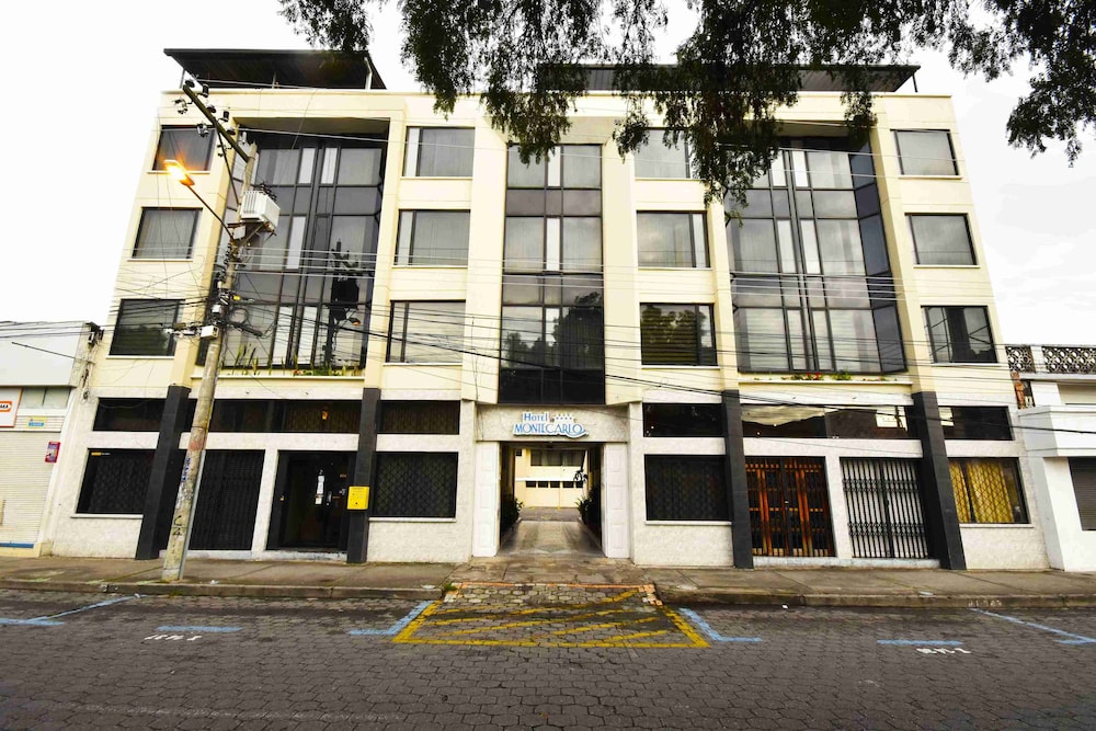 Hotel Montecarlo - carbon neutral hotel in Ibarra