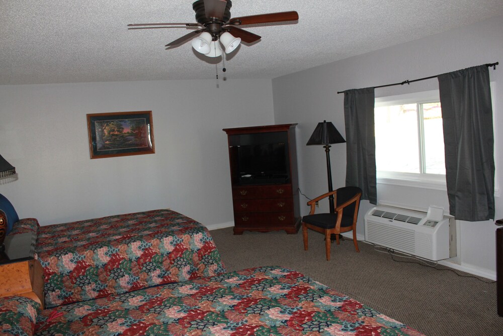 Brydan Suites - photo 28