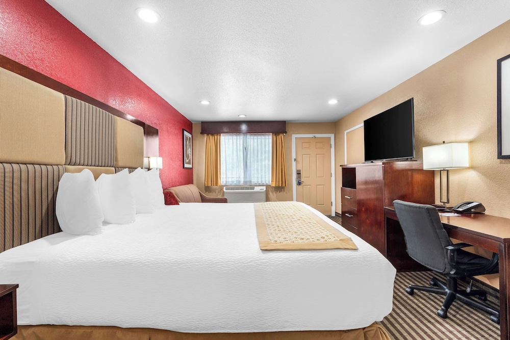 Best Western Plus Yosemite Way Station - photo 9