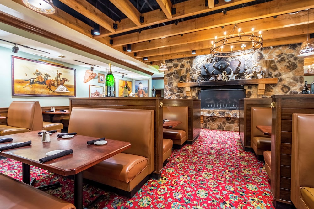 Hilton Garden Inn Independence - photo 41