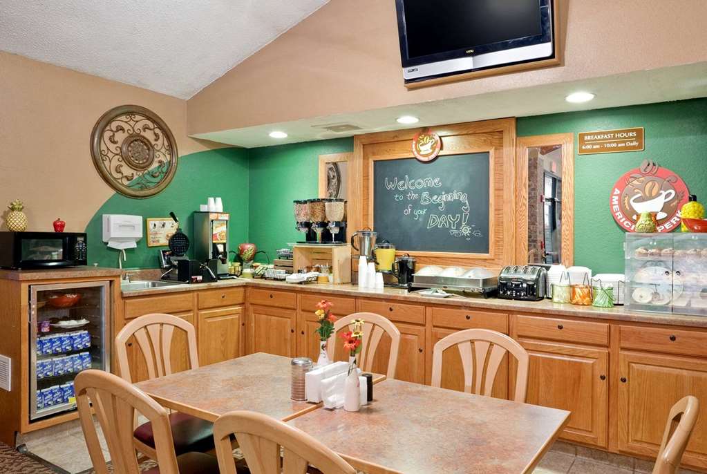 AmericInn by Wyndham Silver City - photo 31