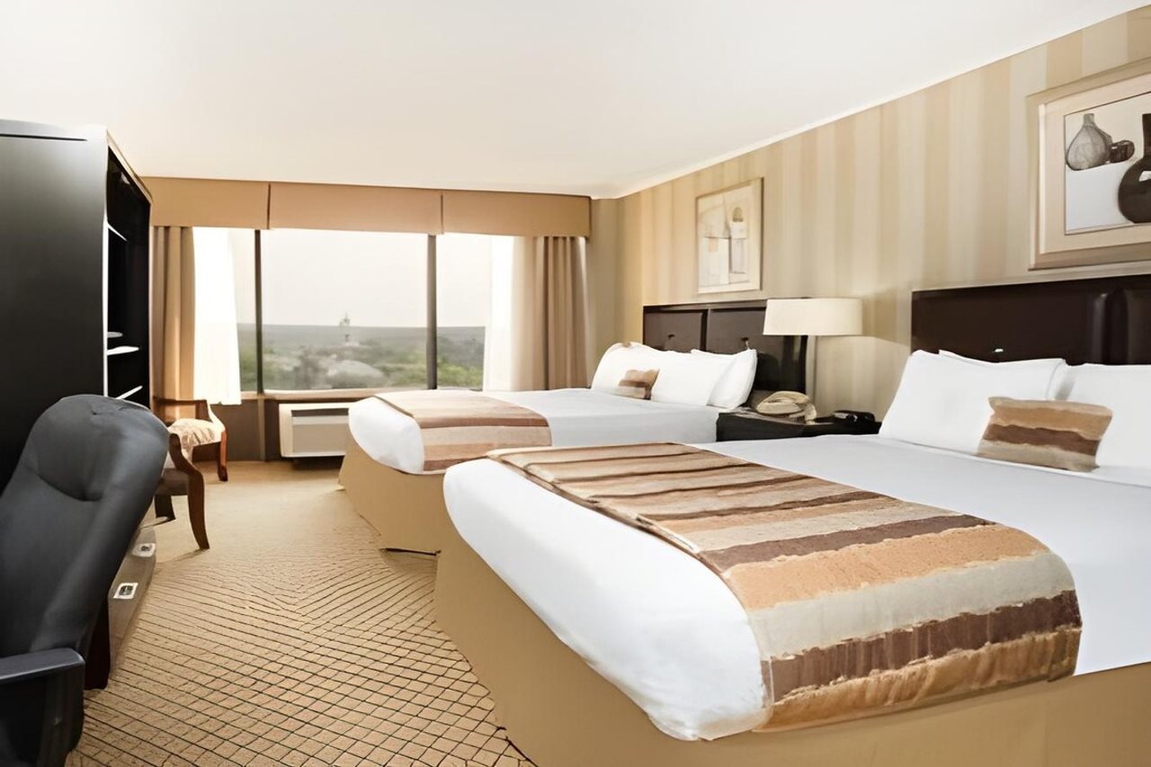 Ramada Hotel & Conf Center by Wyndham Augusta Downtown - photo 11