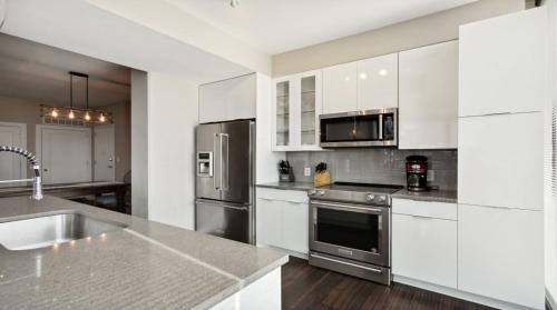 Piedmont Park 3 bdrm with city views — 4-Star Luxury Hotel in Atlanta, United States