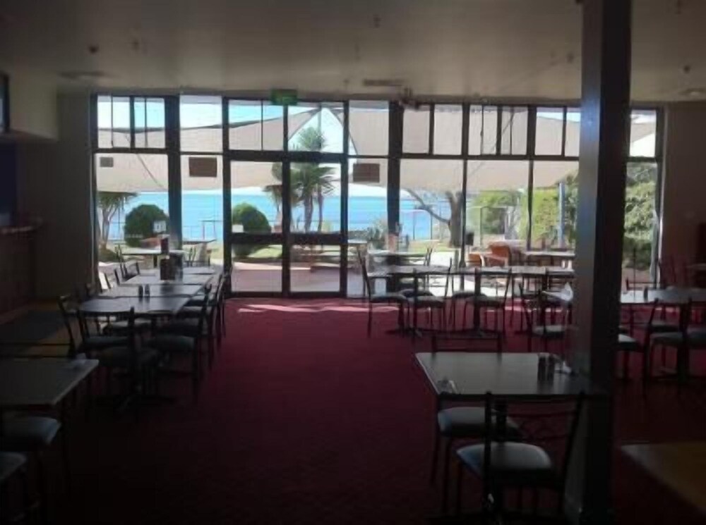 Hotel Boston - carbon neutral hotel in Port Lincoln