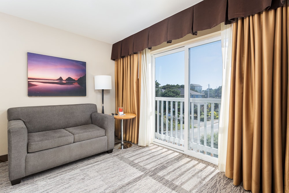 The Coho Oceanfront Lodge - photo 20