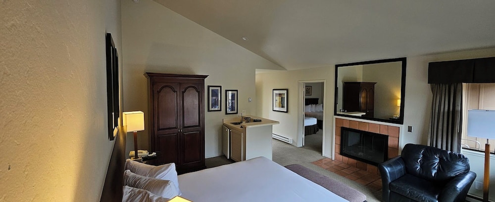 Adobe Inn - photo 26