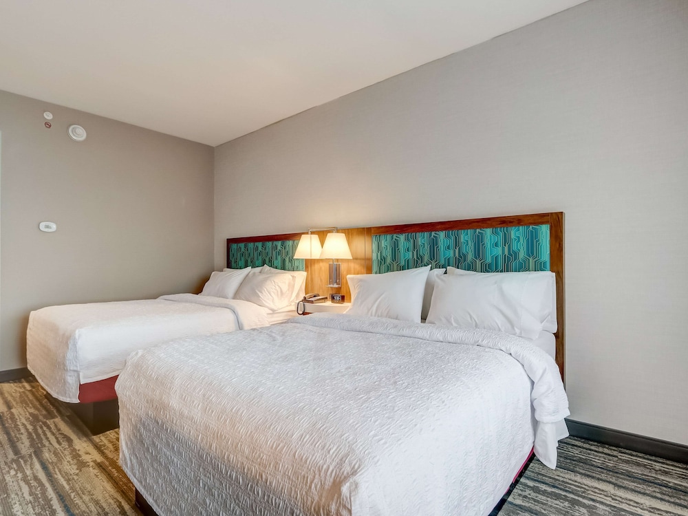 Hampton Inn and Suites by Hilton Cincinnati Midtown Rookwood - photo 15