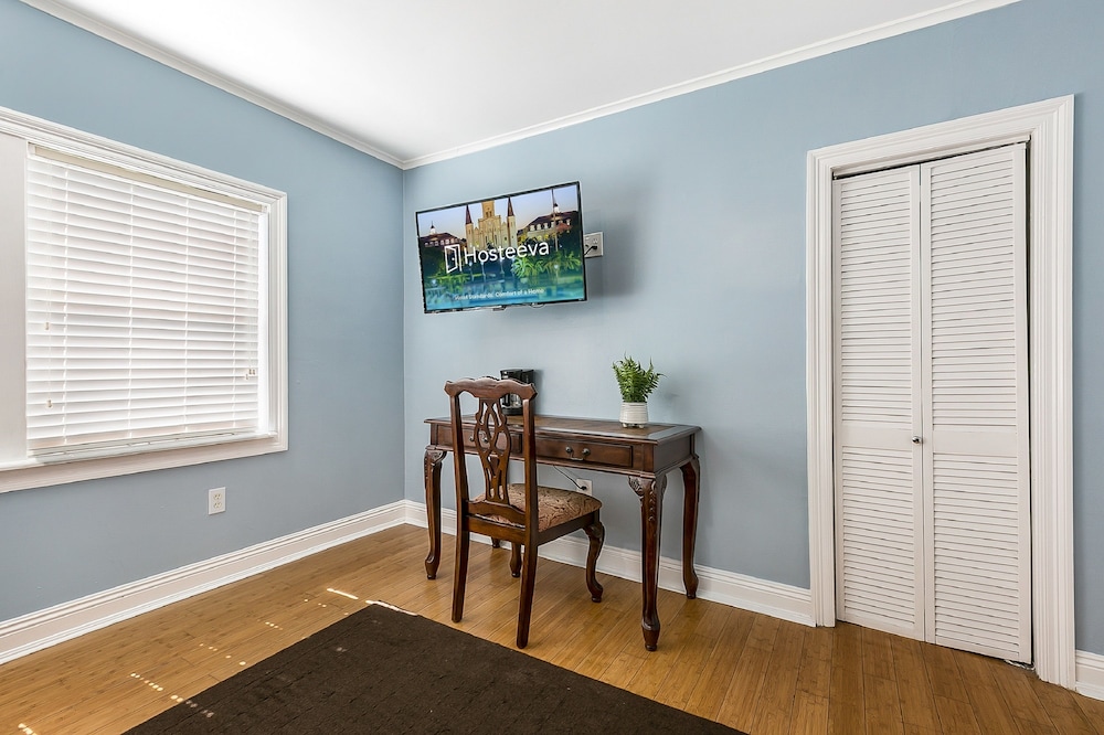 Canal Express Rooms - photo 18