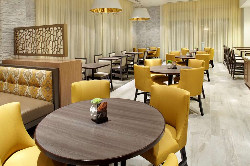 Hyatt Place Miami Airport East - photo 31